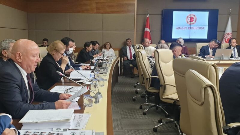 “Bu yasa yazılı basına kilit vurdurur”