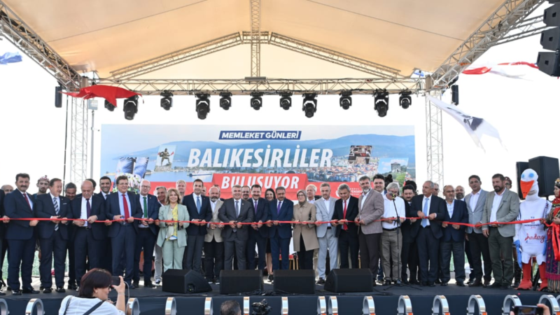 – Balıkesir Tanıtım Günleri görkemli bir şekilde gerçekleştiriliyor