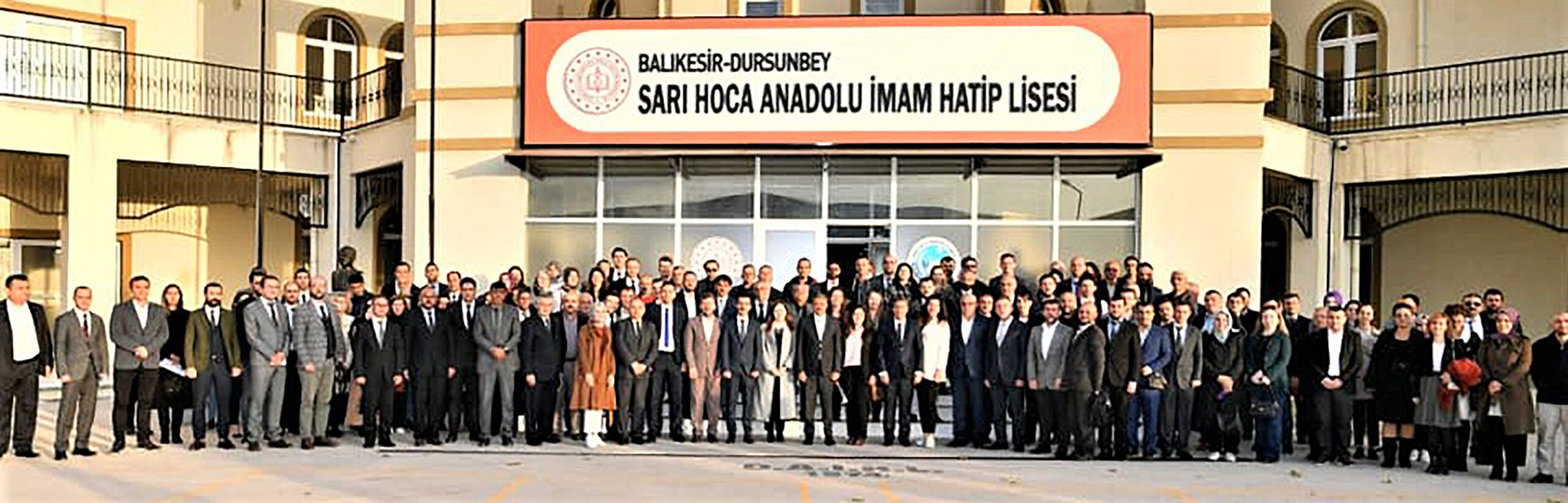 BAŞARIYI İZLEME VE GELİŞTİRME PROJESİ (BİGEP) Vali Şıldak Dursunbey’de BİGEP’i Değerlendirdiİl Eğitim Değerlendirme Toplantımızı Dursunbey İlçemizde gerçekleştiriyoruz. dedi