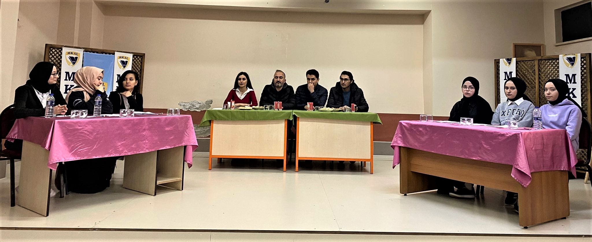 Dursunbey Liseler Arası Münazara Yarışmaları Başladı.