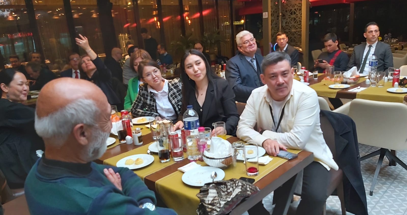 Kazakistanlı Gazeteciler Balıkesir’de                    Ülkelerarası medya dostluğu, kaynaşması ve birlik beraberliği ekseninde sinerji yaratmayı amaçlıyoruz