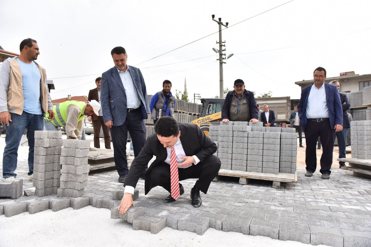 ALTIEYLÜL İLMEK İLMEK İŞLENİYOR