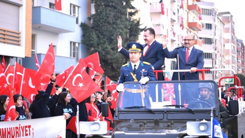 Kuvâ-yi Milliye Şehrinde 29 Ekim Coşkusu