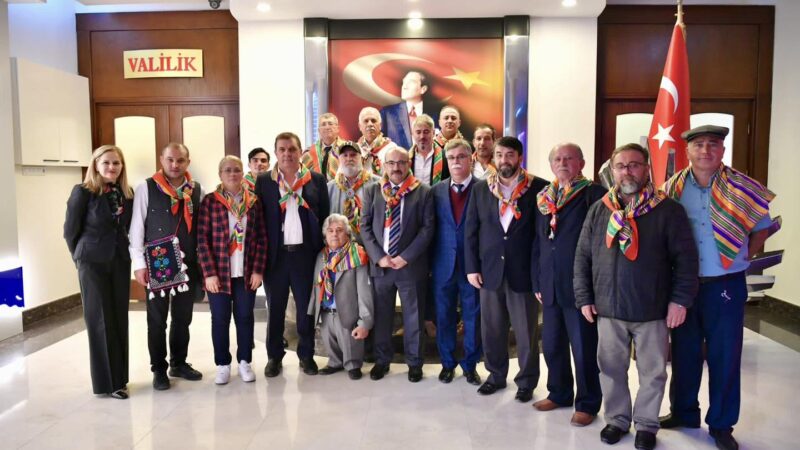 Balıkesir Yörük Türkmen Federasyonu Başkanı Sinan Ergüven ve beraberindeki heyet,