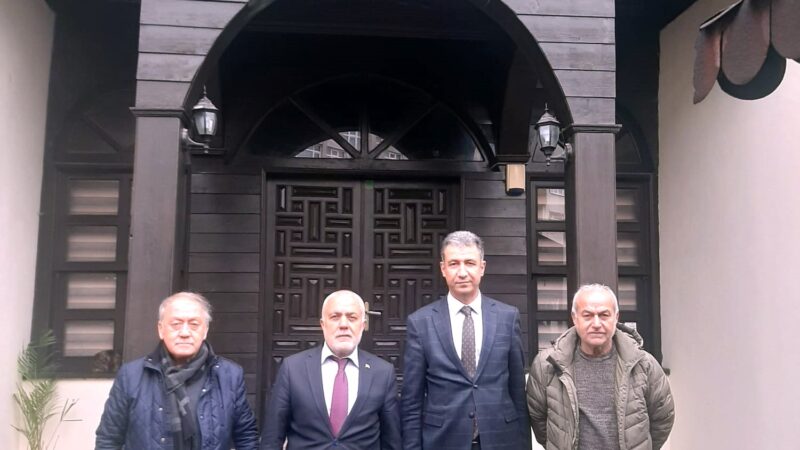 SGK İl Müdürü Sn. Şeref Karaca Balıkesir Gazeteciler Cemiyetini ziyaret etti.