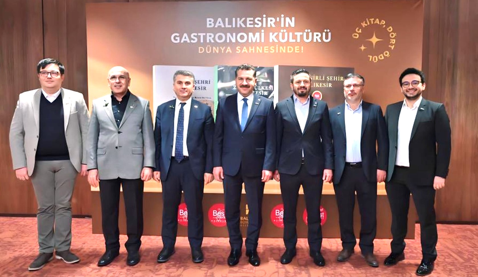 Balıkesir Büyükşehir’in üçleme eserleri İstanbul’da lansmanla tanıtıldı