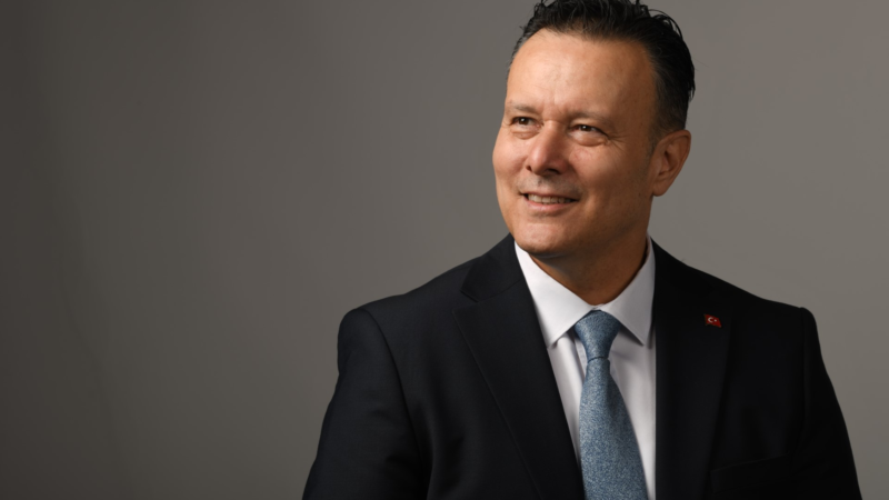 Mesut Eray; “Altıeylül tarımda marka ilçe olacak”