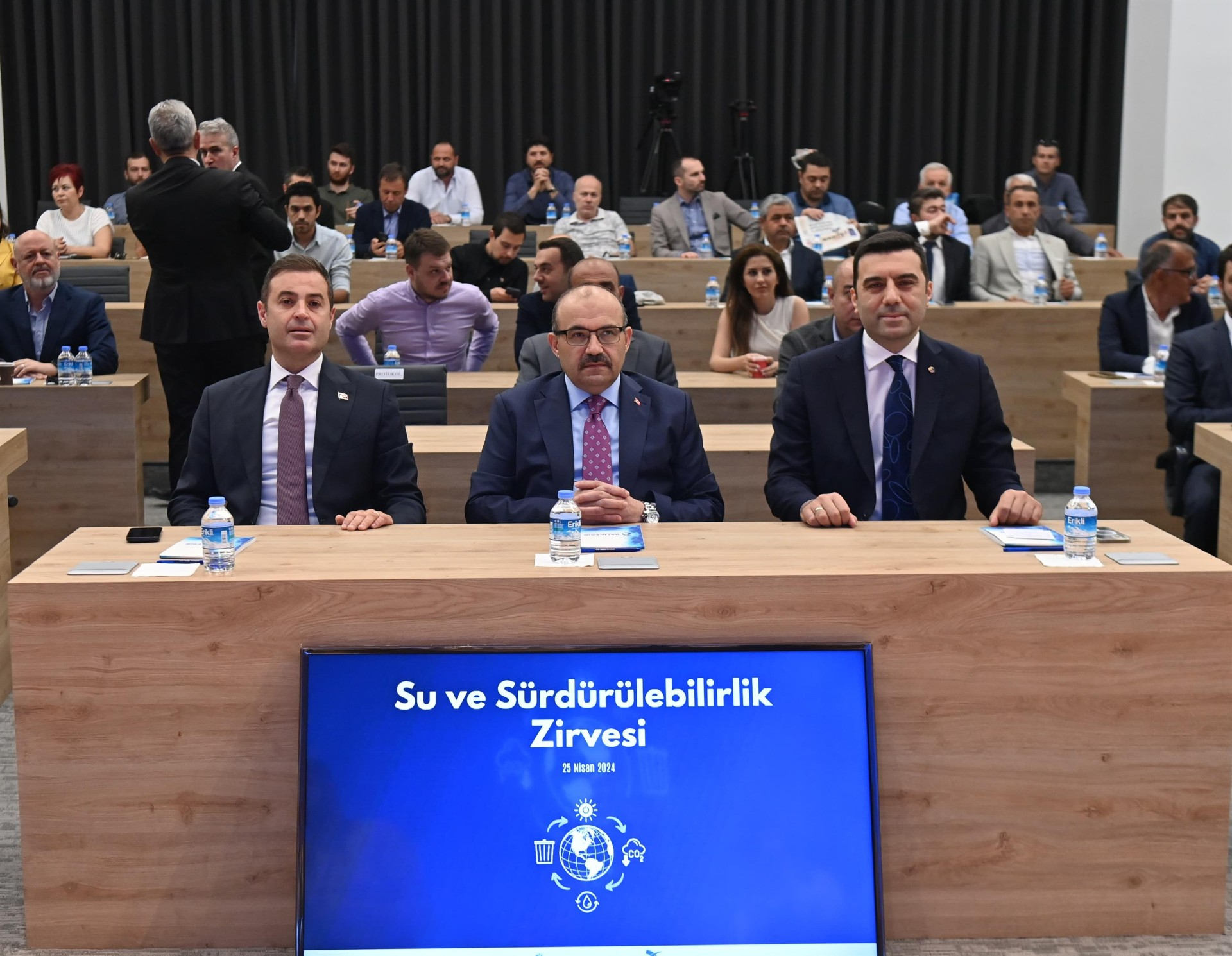 Su ve Sürdürülebilirlik Zirvesi’nde “tasarruf”, “verimlilik” ve “sürdürülebilirlik