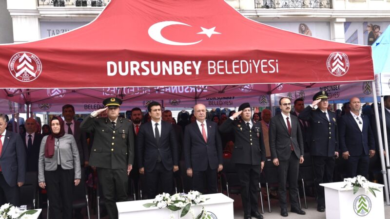 DURSUNBEY’DE 19 MAYISATATÜRK’Ü ANMA GENÇLİK VE SPOR BAYRAMI KUTLANDI