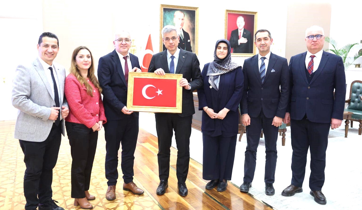 Mehmet Erkek’ten Sağlık Bakanı Kemal Memişoğlu’na Ziyaret
