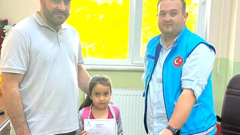 Dursunbey İlçe Müftülüğü Küçük Yürekten Büyük Destek: Fatma Serra’dan Gazze’ye Anlamlı Bağış