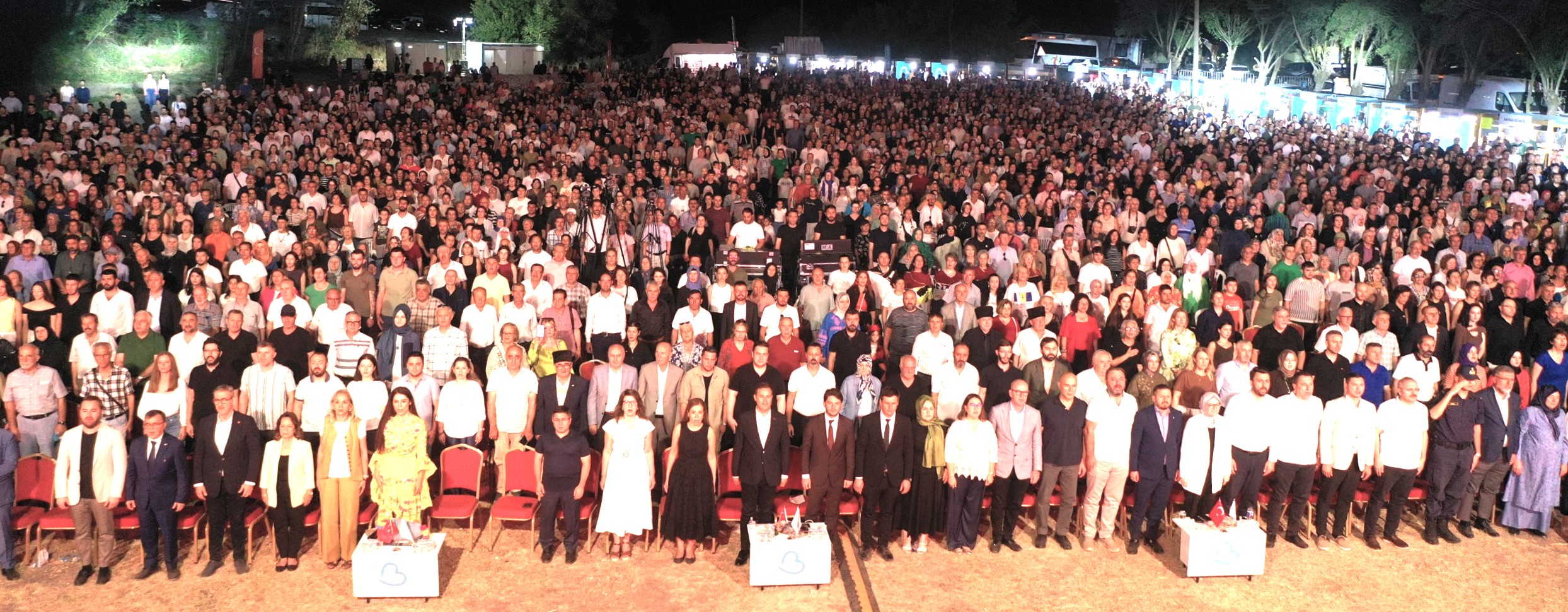 Akın: “Bizler, hep birlikte büyük bir aileyiz”