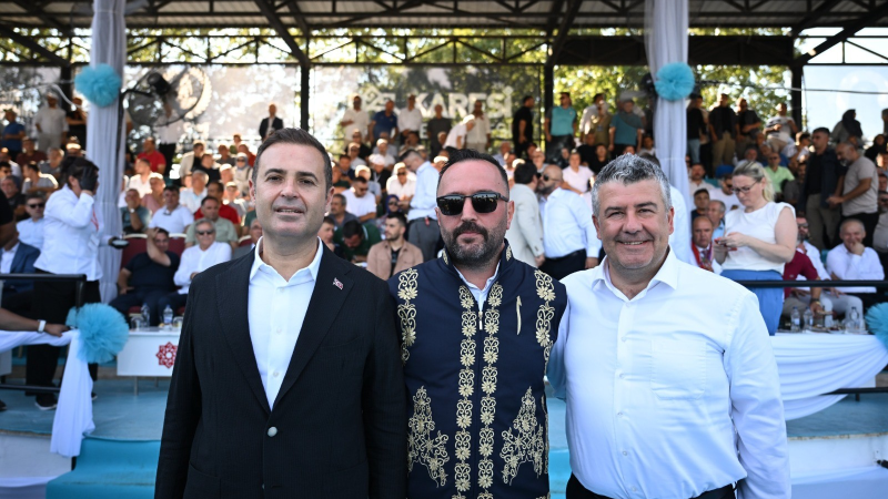 64. 65. ve 66. Kurtdereli Mehmet Pelivan Güreşleri Altın Kemerli Ebedi Güreş Ağası Kemal AYDIN