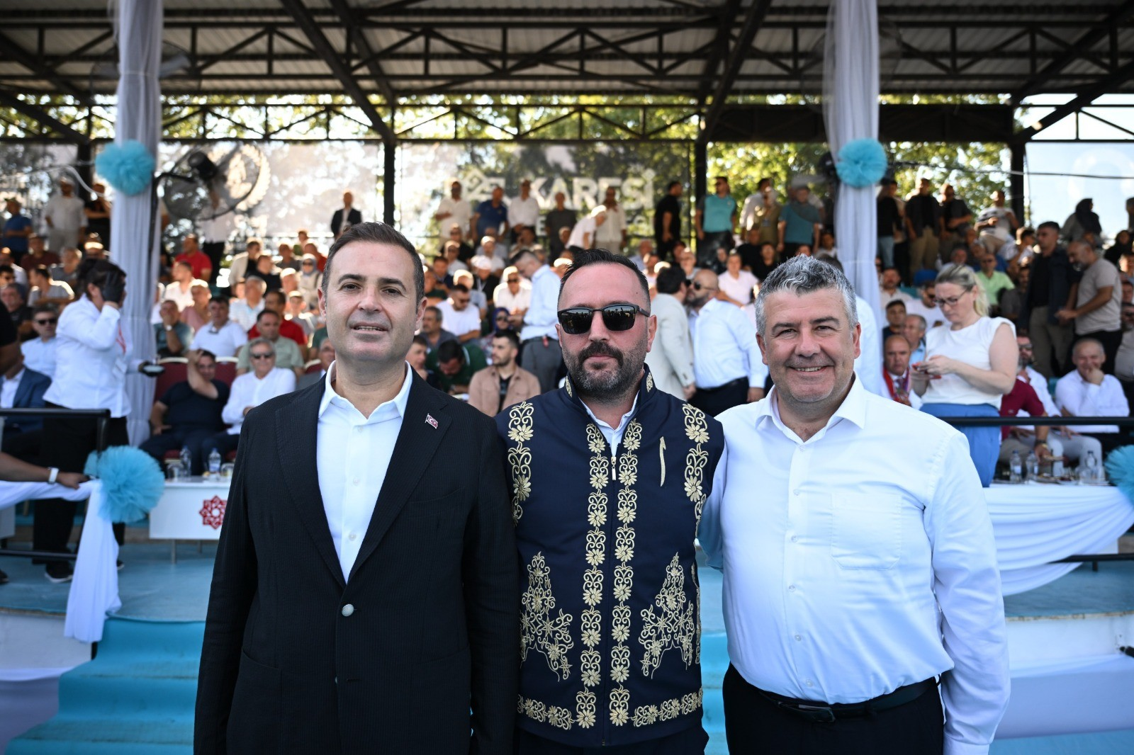 64. 65. ve 66. Kurtdereli Mehmet Pelivan Güreşleri Altın Kemerli Ebedi Güreş Ağası Kemal AYDIN