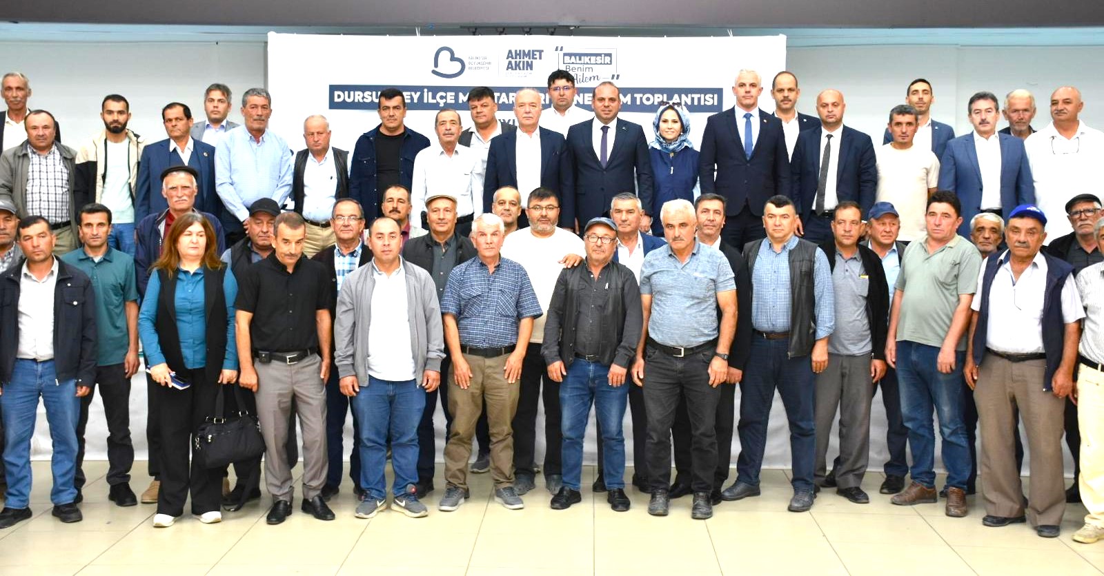 Büyükşehir Dursunbey’de muhtarlarla buluştu