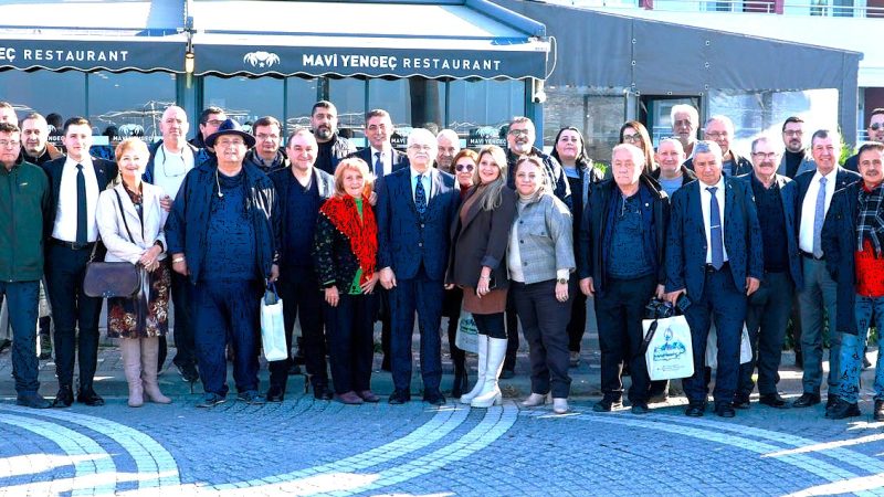 BAŞKAN DEVECİLER BASIN EMEKÇİLERİ İLE BULUŞTU