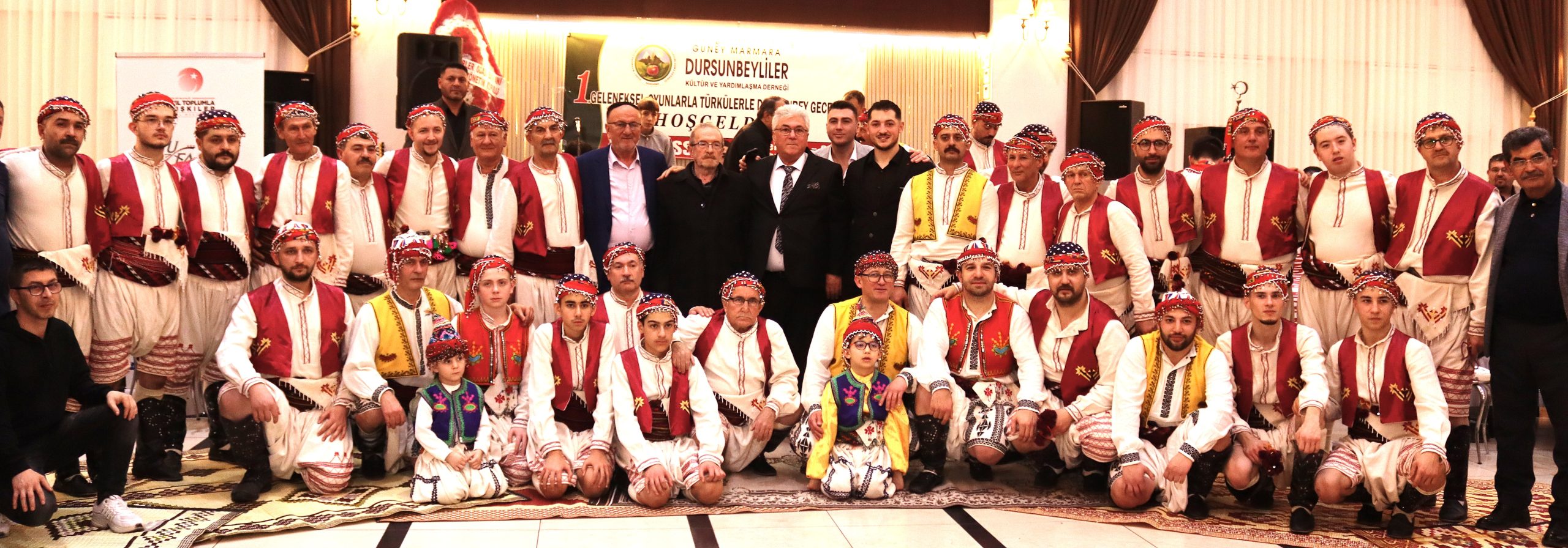 Bandırma’da “Dursunbey Gecesi” Coşkusu:Geleneksel Oyunlar ve Türkülerle Birlik Mesajı