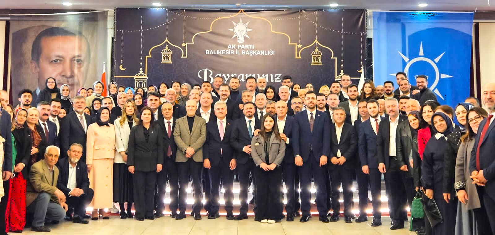 AK Parti Balıkesir’de Bayram Coşkusu: “Birlik ve Beraberlik Bizim En Büyük Gücümüz”