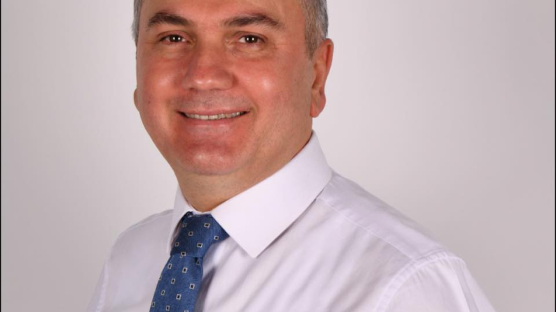 Dr. Mustafa Canbey Gençlerle Buluştu: “Gençlik Varsa Gelecek Var”