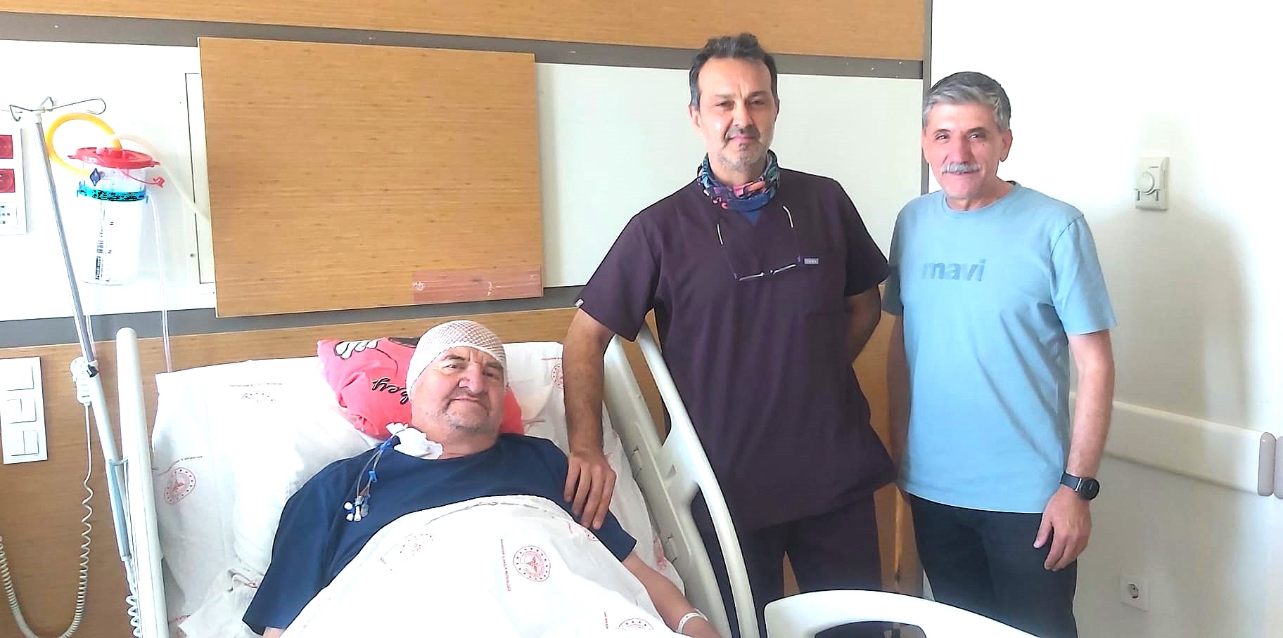 Op. Dr. Adem Bursalı’ya Şifa Dağıtan Ellere Teşekkür